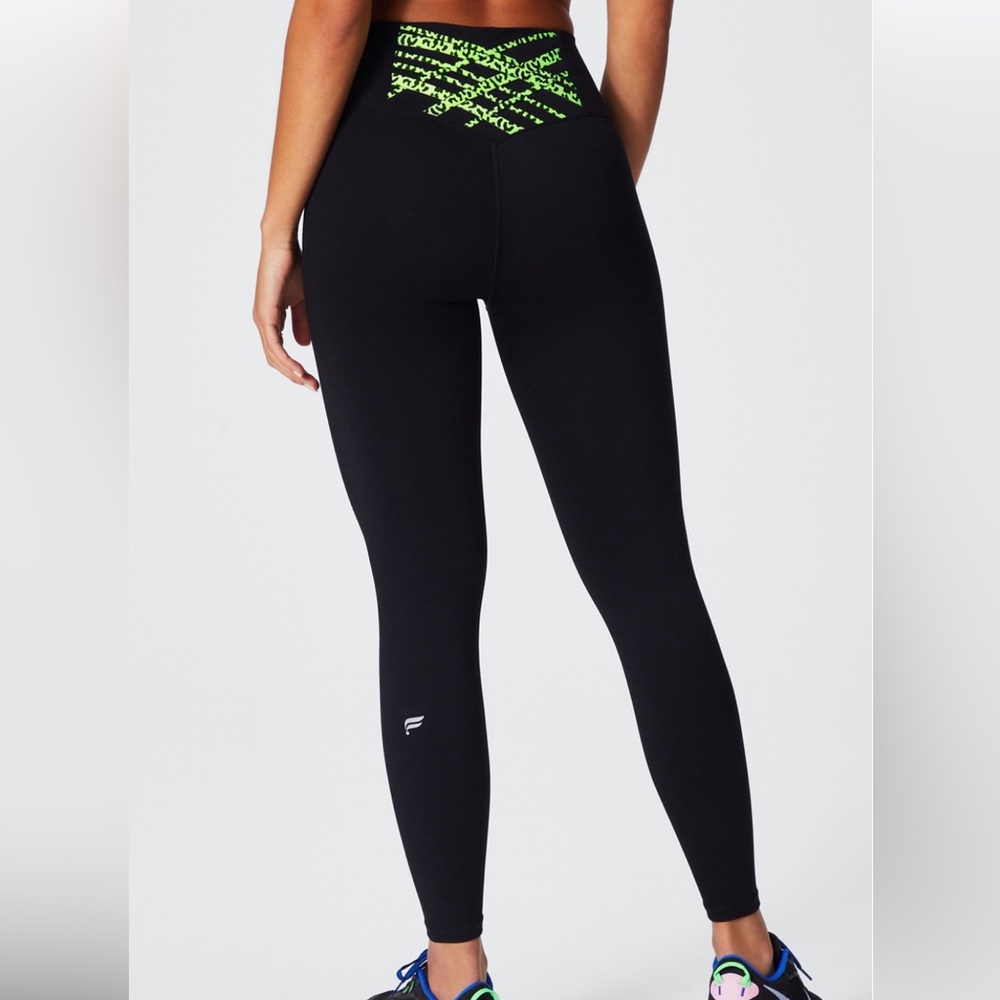 Fabletics Power Hold 7/8 leggings